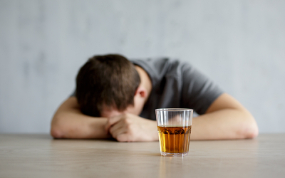 Кому назначается вшивание Эспераль - Квинмед